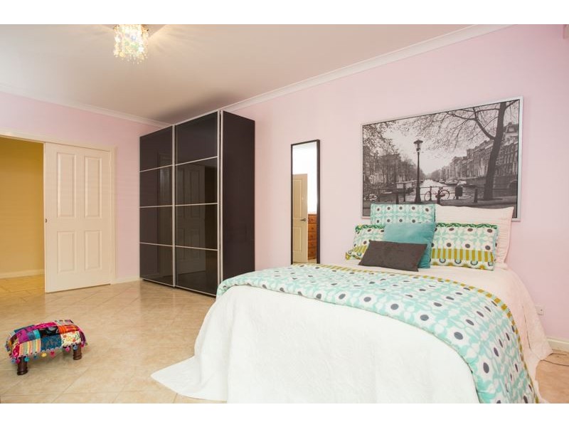 3 Briere Green, Bibra Lake WA 6163