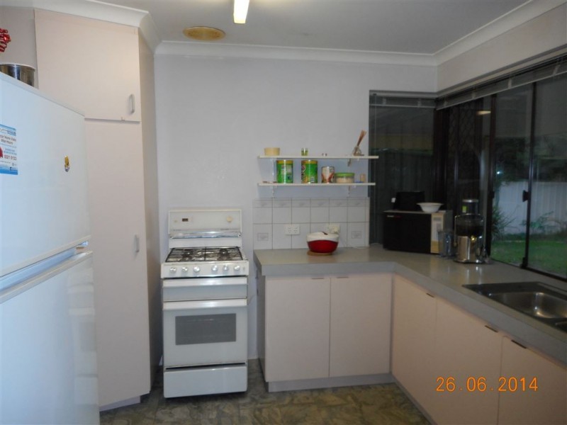 9B Weston Street, Maddington WA 6109