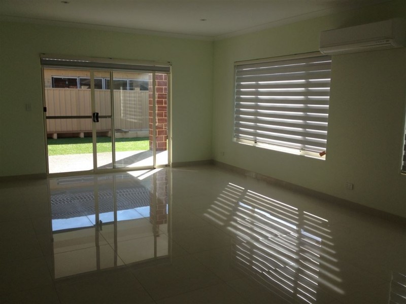 19 Laggan Road, Canning Vale WA 6155