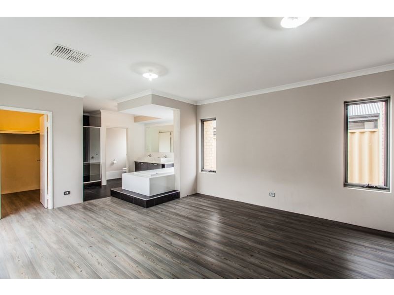 12 Turtledove Road, Harrisdale WA 6112