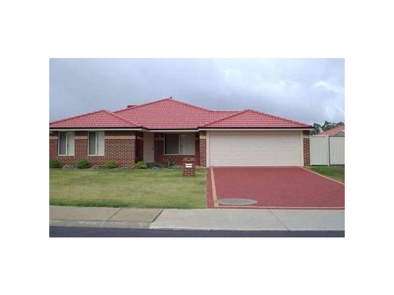 28 Fallon Place, Seville Grove WA 6112