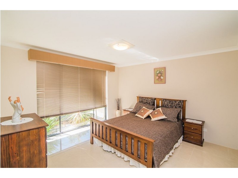 5 Southacre Drive, Canning Vale WA 6155