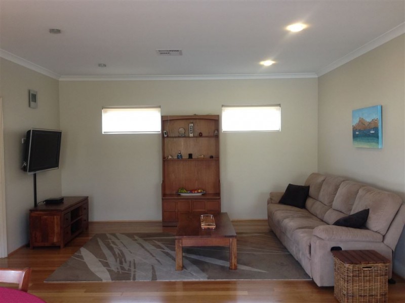 282 Wright Road, Harrisdale WA 6112