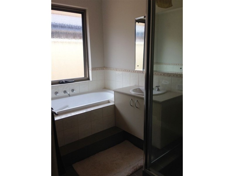 282 Wright Road, Harrisdale WA 6112