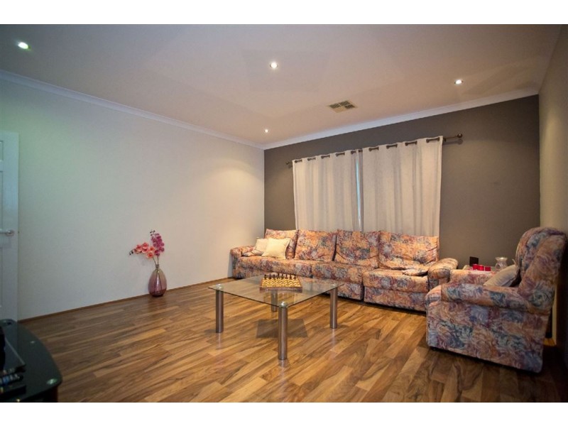 28 Splendid Gardens, Harrisdale WA 6112