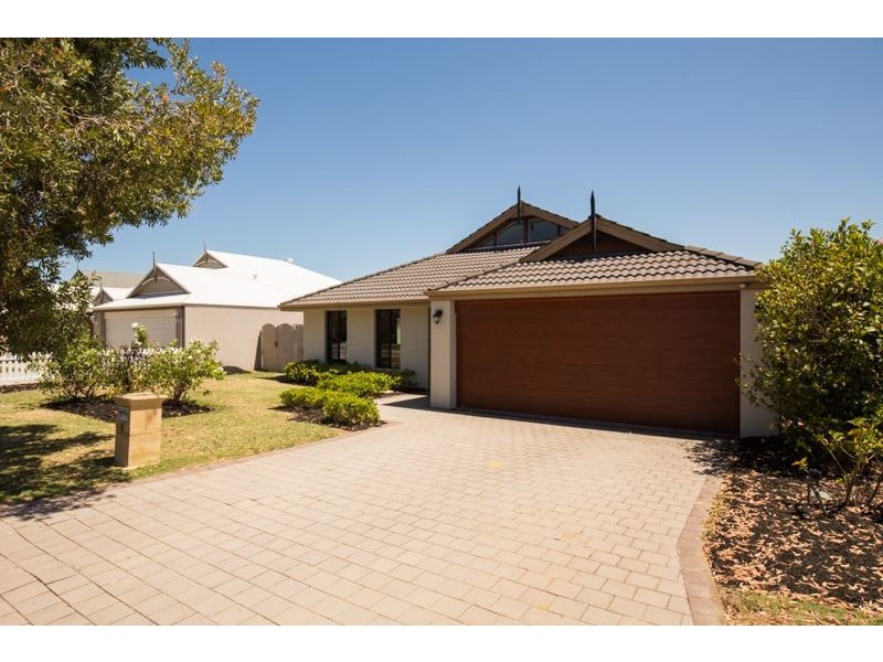 6 Cathedral Link, Aubin Grove WA 6164
