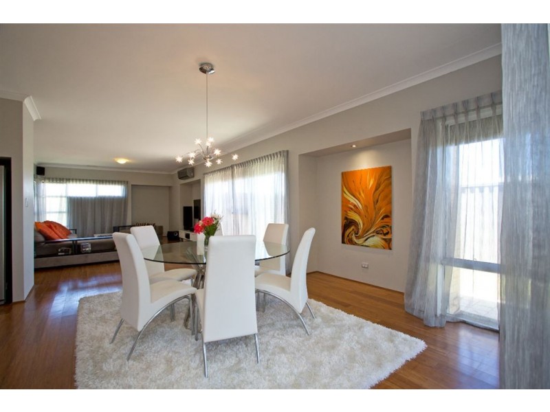 13 Erlon Way, Harrisdale WA 6112