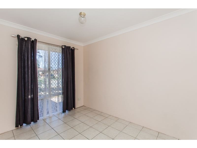 70 Riverside Lane, Seville Grove WA 6112