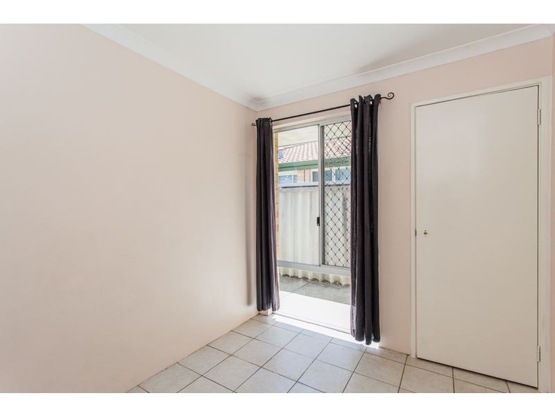 70 Riverside Lane, Seville Grove WA 6112