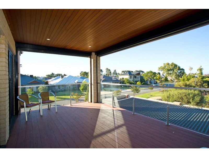 2 Westville Mews, Piara Waters WA 6112