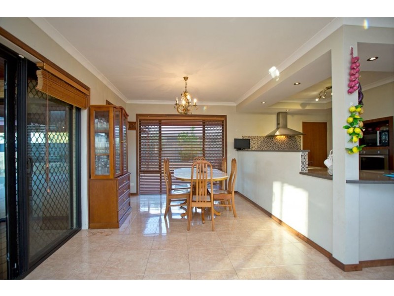 2 Westville Mews, Piara Waters WA 6112