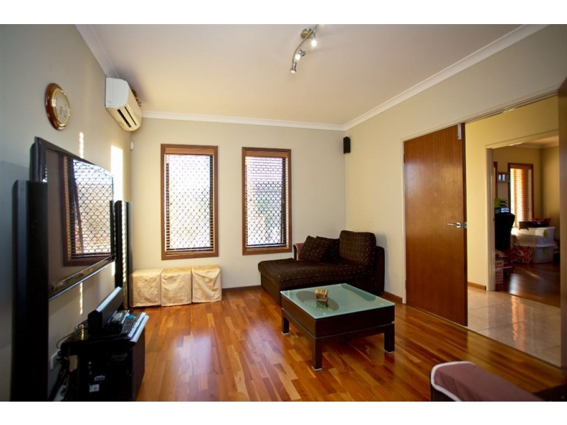 2 Westville Mews, Piara Waters WA 6112