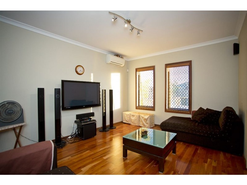 2 Westville Mews, Piara Waters WA 6112