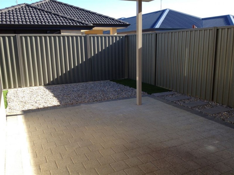 30 Portsmouth Way, Harrisdale WA 6112