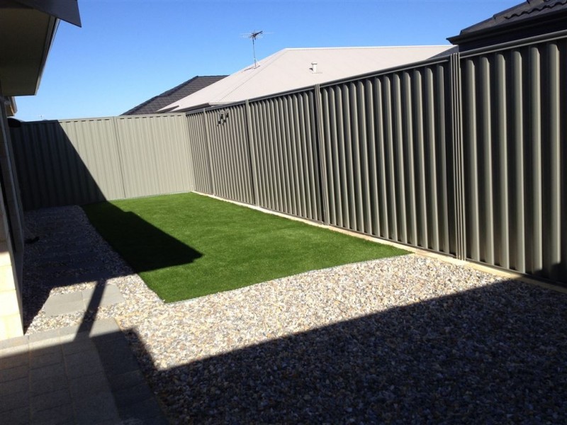 30 Portsmouth Way, Harrisdale WA 6112