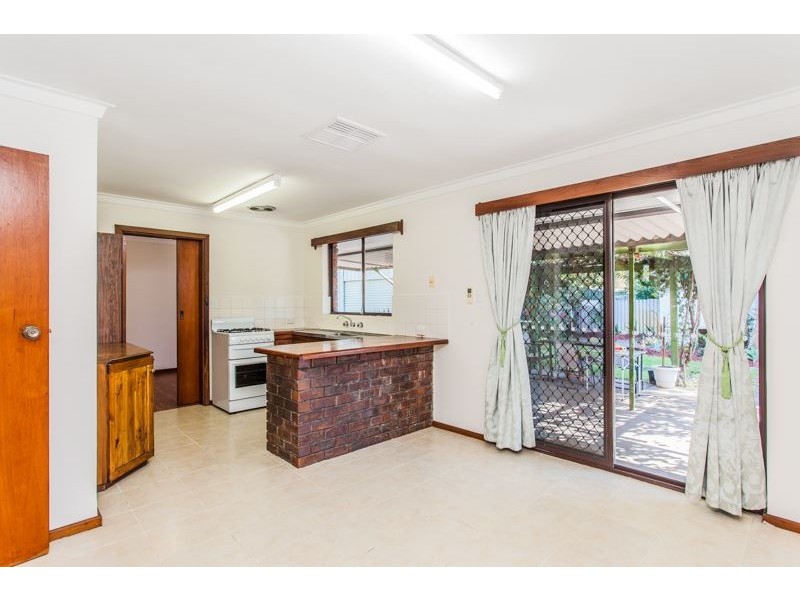 20 Glamorgan Street, East Cannington WA 6107