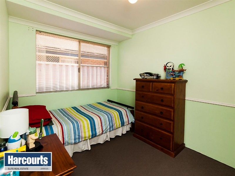 10 Harwood Close, Canning Vale WA 6155