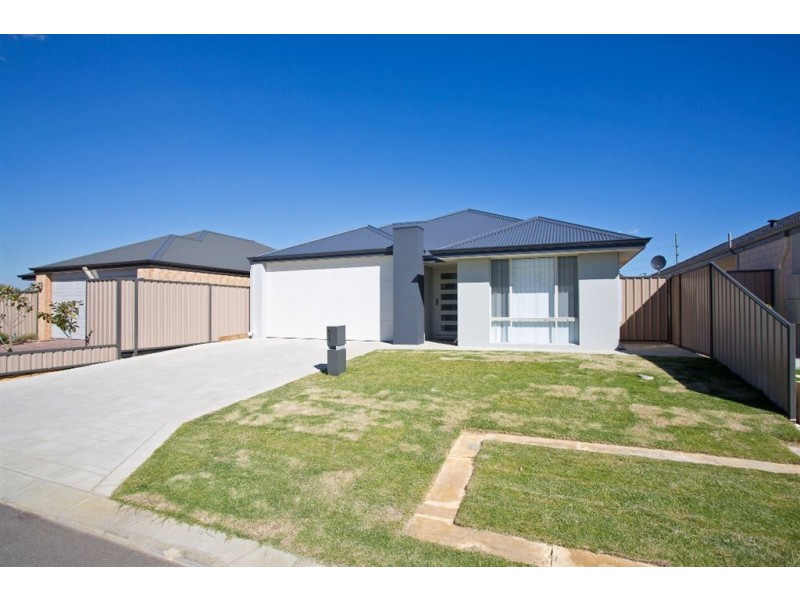 11 Arranger Way, Southern River WA 6110