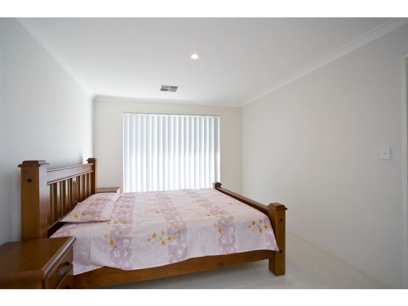 11 Arranger Way, Southern River WA 6110