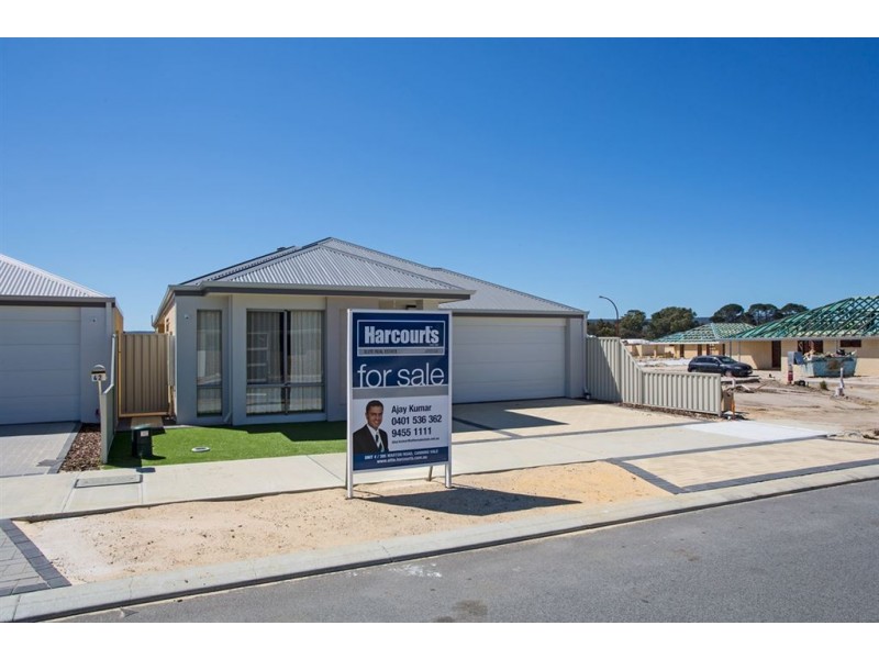 44 Bradley Street, Southern River WA 6110