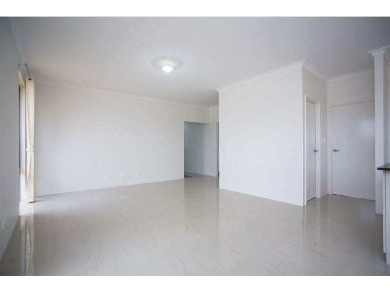 44 Bradley Street, Southern River WA 6110