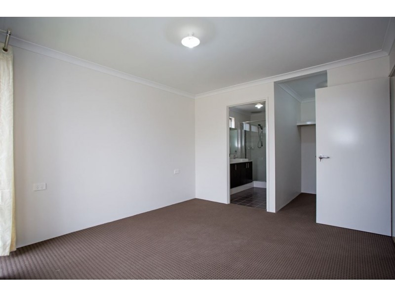44 Bradley Street, Southern River WA 6110