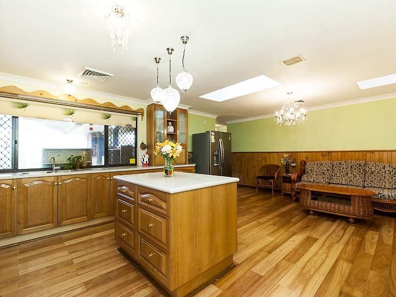 40 Miranda Way, Gosnells WA 6110