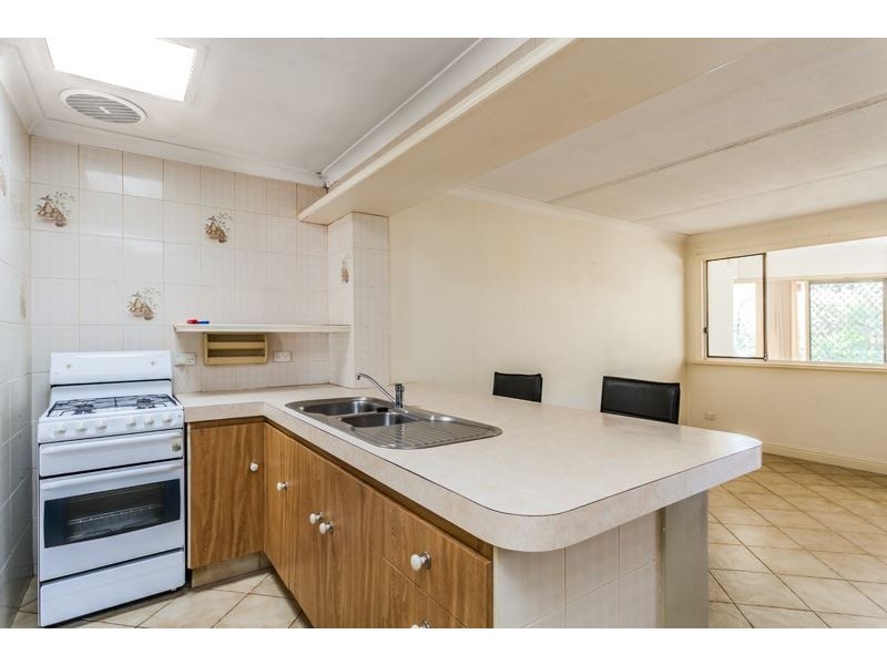 8 Prescott Drive, Gosnells WA 6110