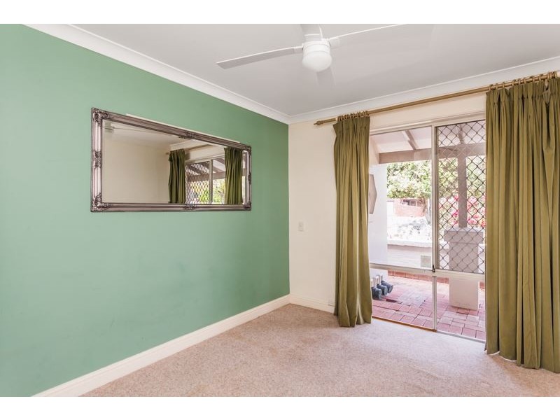 8 Prescott Drive, Gosnells WA 6110