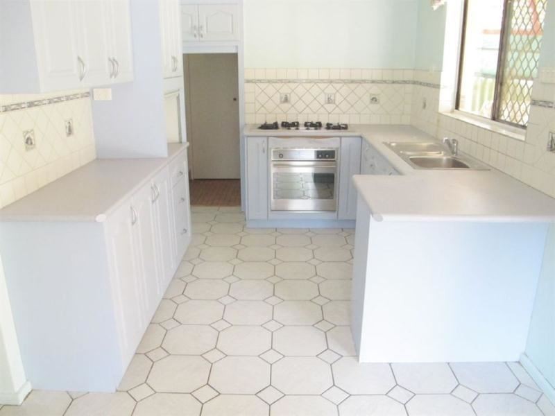 94 Third Avenue, Kelmscott WA 6111