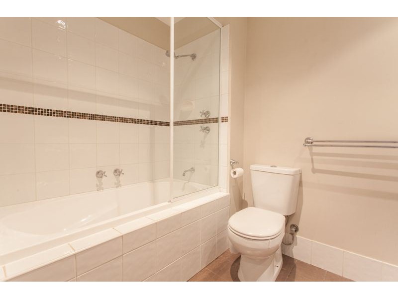 17/6 Ibera Way, Success WA 6164