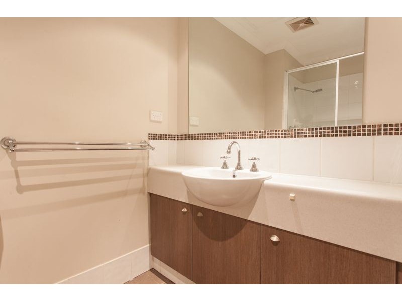 17/6 Ibera Way, Success WA 6164