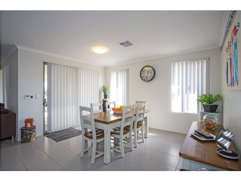 55 Greenville Vista, Meadow Springs WA 6210