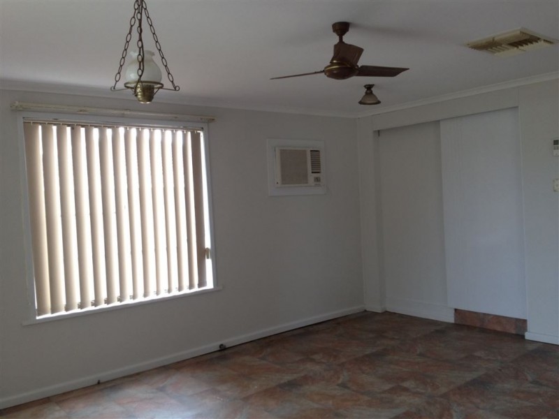 4 Harold Street, Gosnells WA 6110