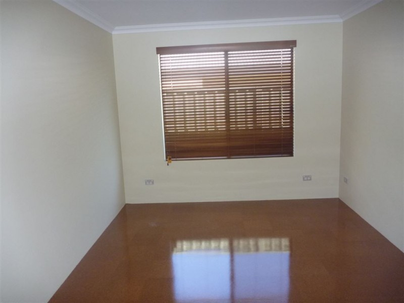 36 Drummond Gardens, Helena Valley WA 6056