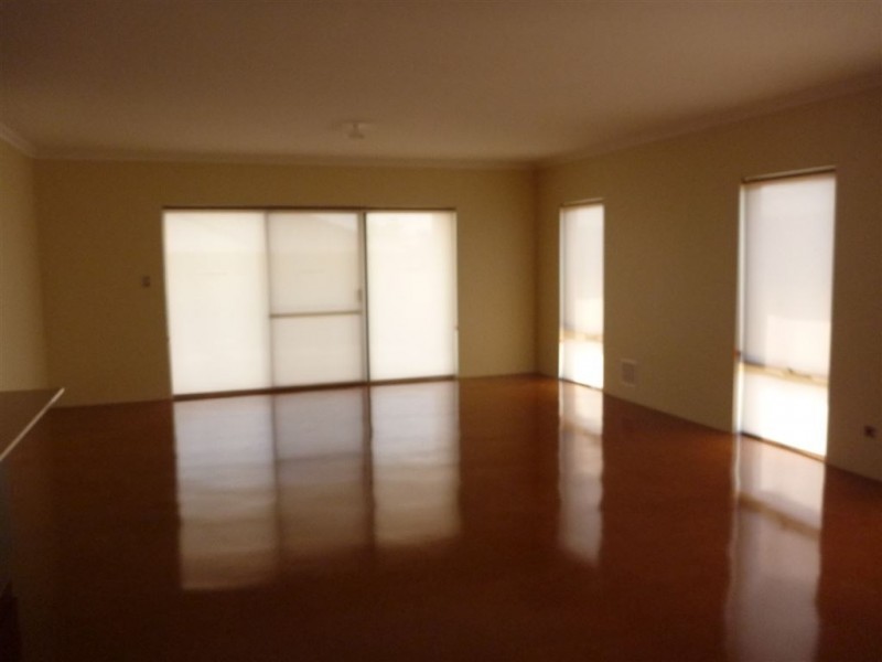 36 Drummond Gardens, Helena Valley WA 6056