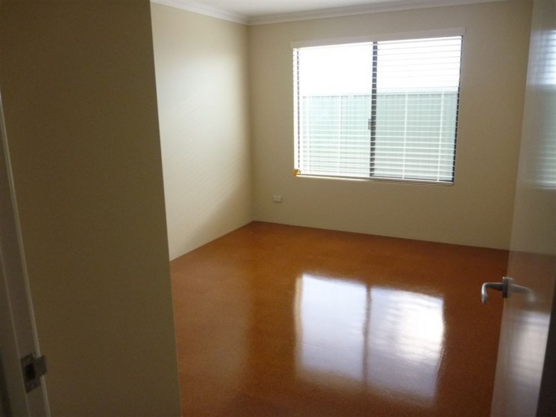 36 Drummond Gardens, Helena Valley WA 6056