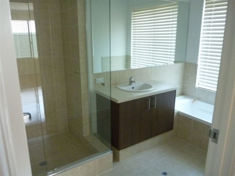 36 Drummond Gardens, Helena Valley WA 6056