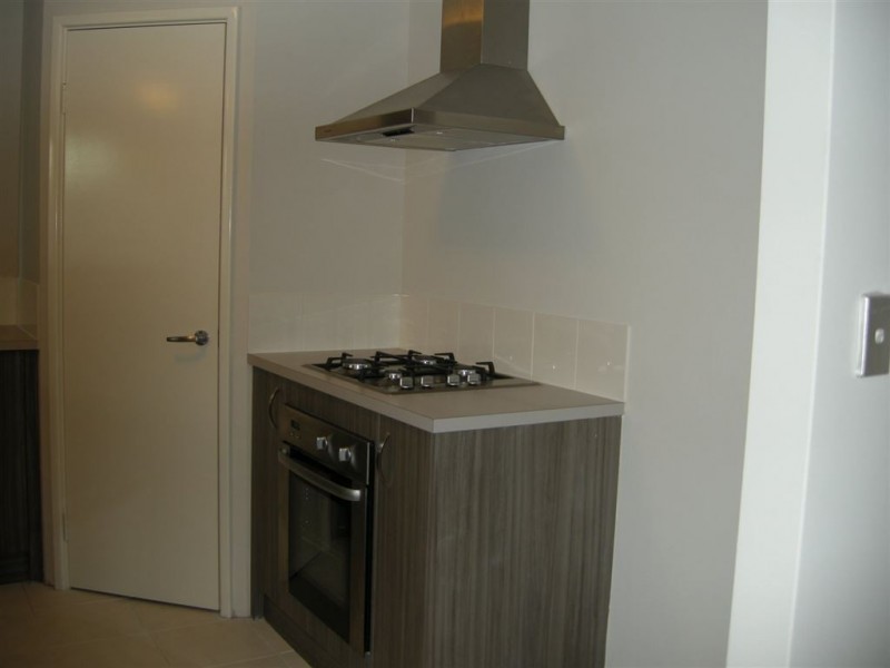 56 Longhurst Way, Queens Park WA 6107