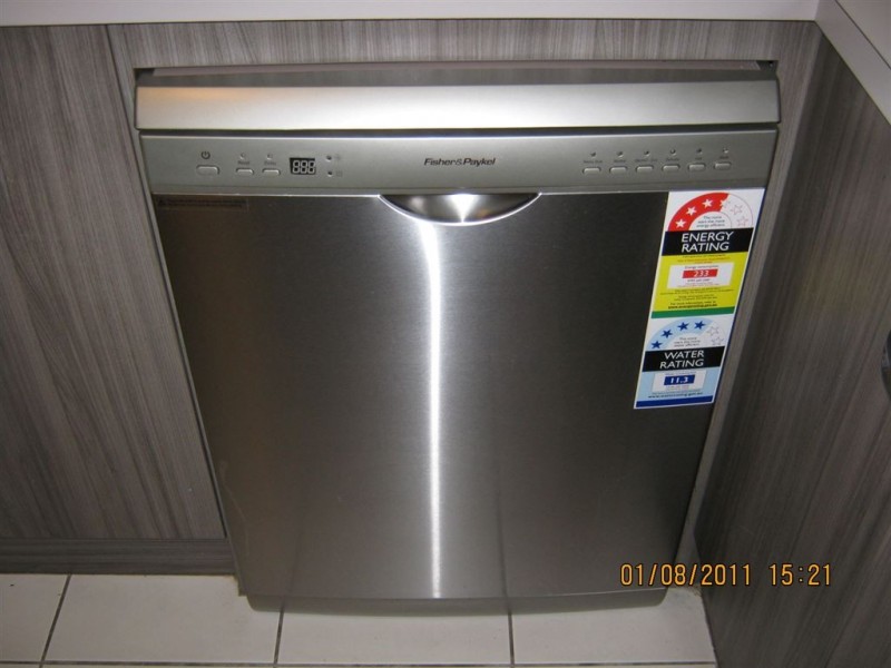 56 Longhurst Way, Queens Park WA 6107