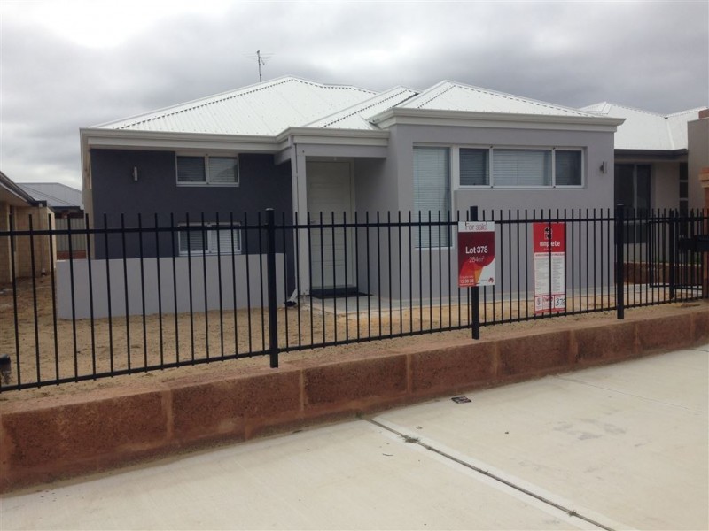 44 Newhaven Parade, Byford WA 6122