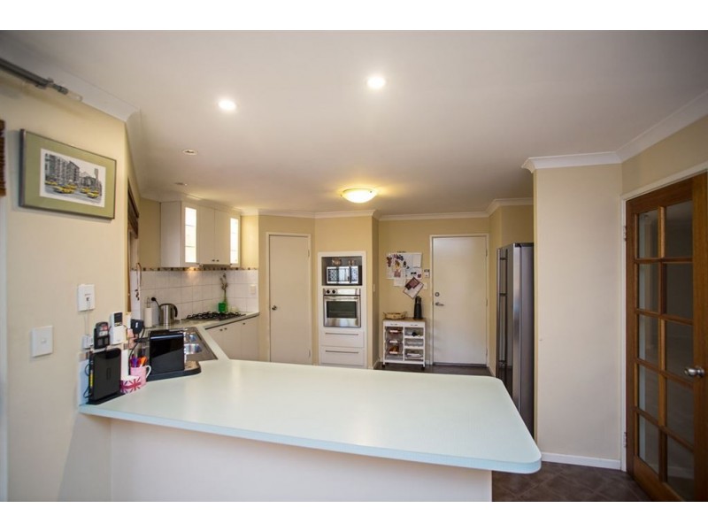 227 Amherst Road, Canning Vale WA 6155