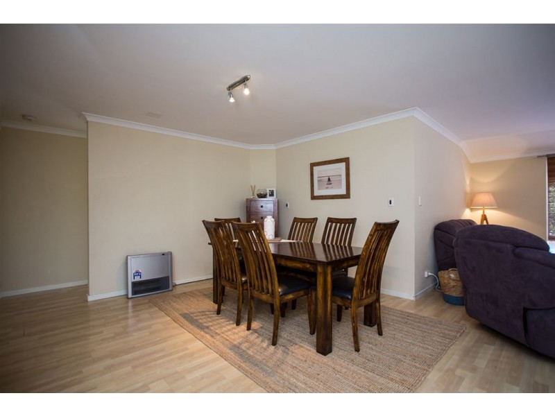 227 Amherst Road, Canning Vale WA 6155