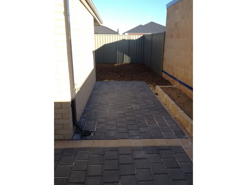 9 Liberation Street, Harrisdale WA 6112