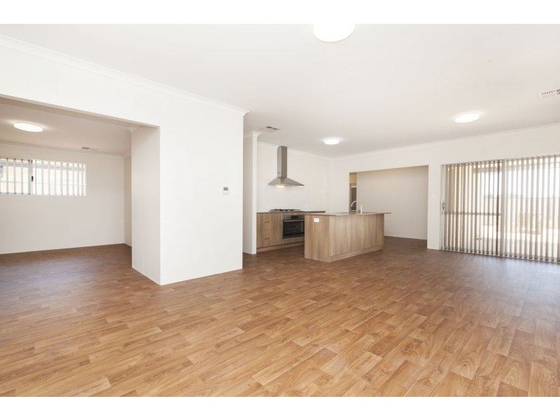 30 Bradley Street, Southern River WA 6110