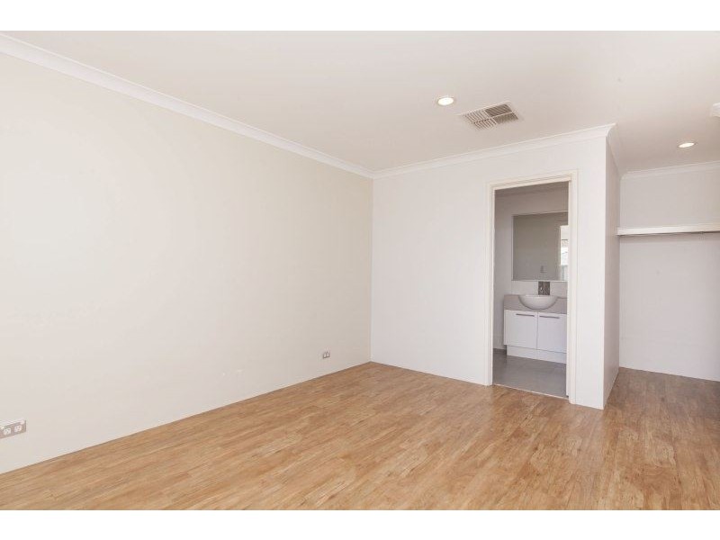 14 Heronwood Glade, Harrisdale WA 6112