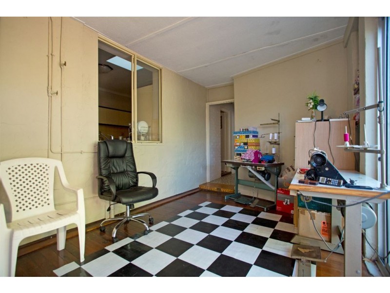 101 Pitchford Avenue, Maddington WA 6109