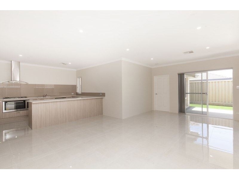 17 Beltana Street, Harrisdale WA 6112