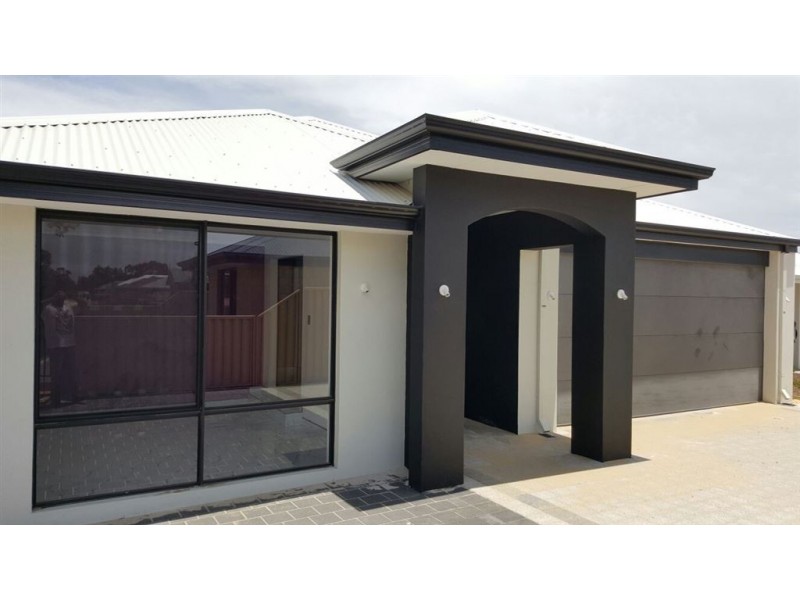 6 Kargyne Place, Byford WA 6122