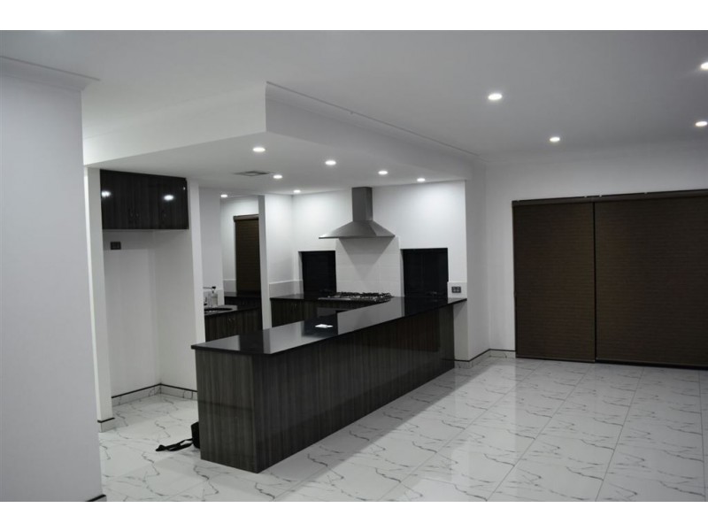 6 Kargyne Place, Byford WA 6122